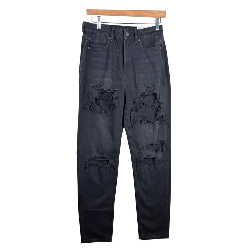 New American Eagle Destroyed Mom Jeans size 4 (27) Black